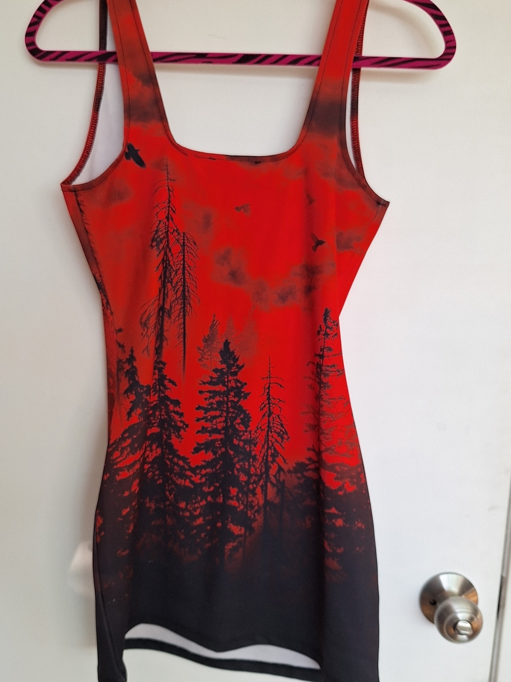 WIDOW Dolls Kill Red & Black Forest Lace-Up Bodycon Dress Stretchy Goth Sz M - Picture 5 of 8